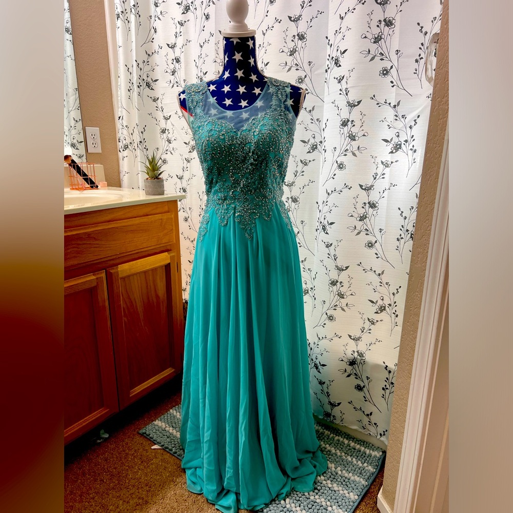 Evening dress.